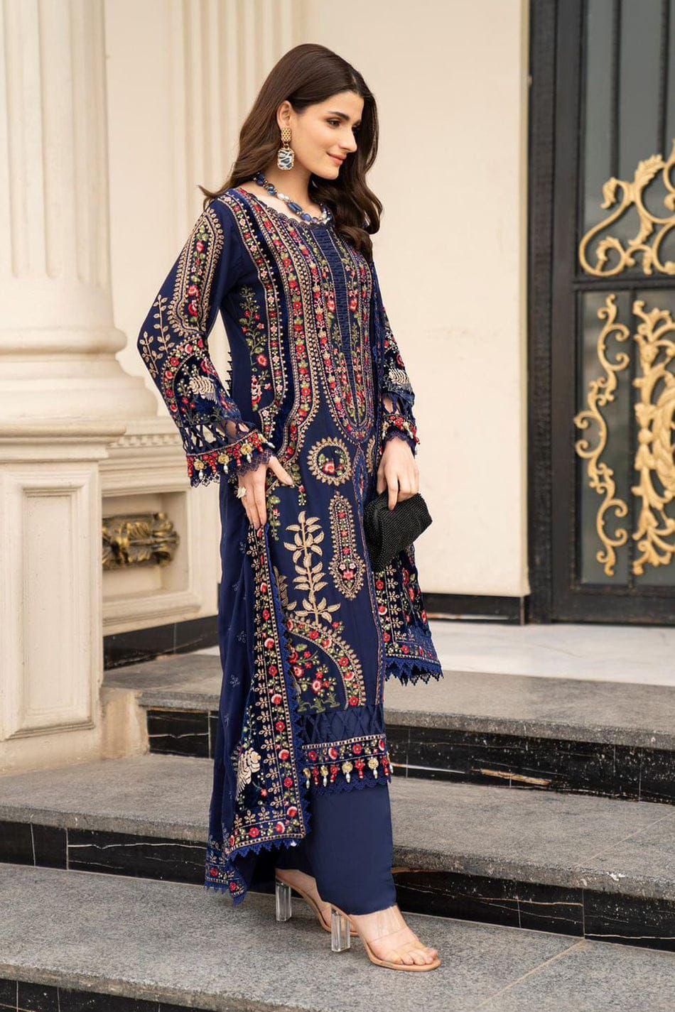 Luxury Lawn Embroidered 3Piece D-011