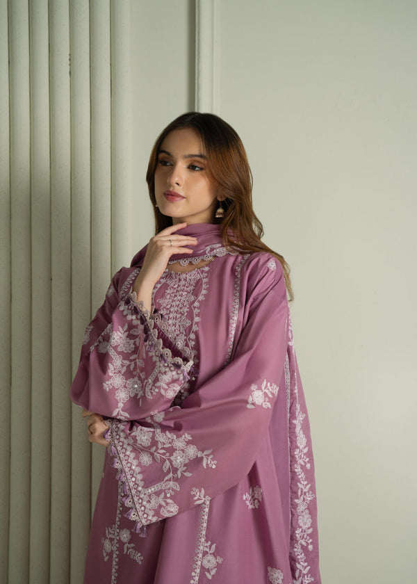 Luxury Lawn Embroidered 3Piece D-006