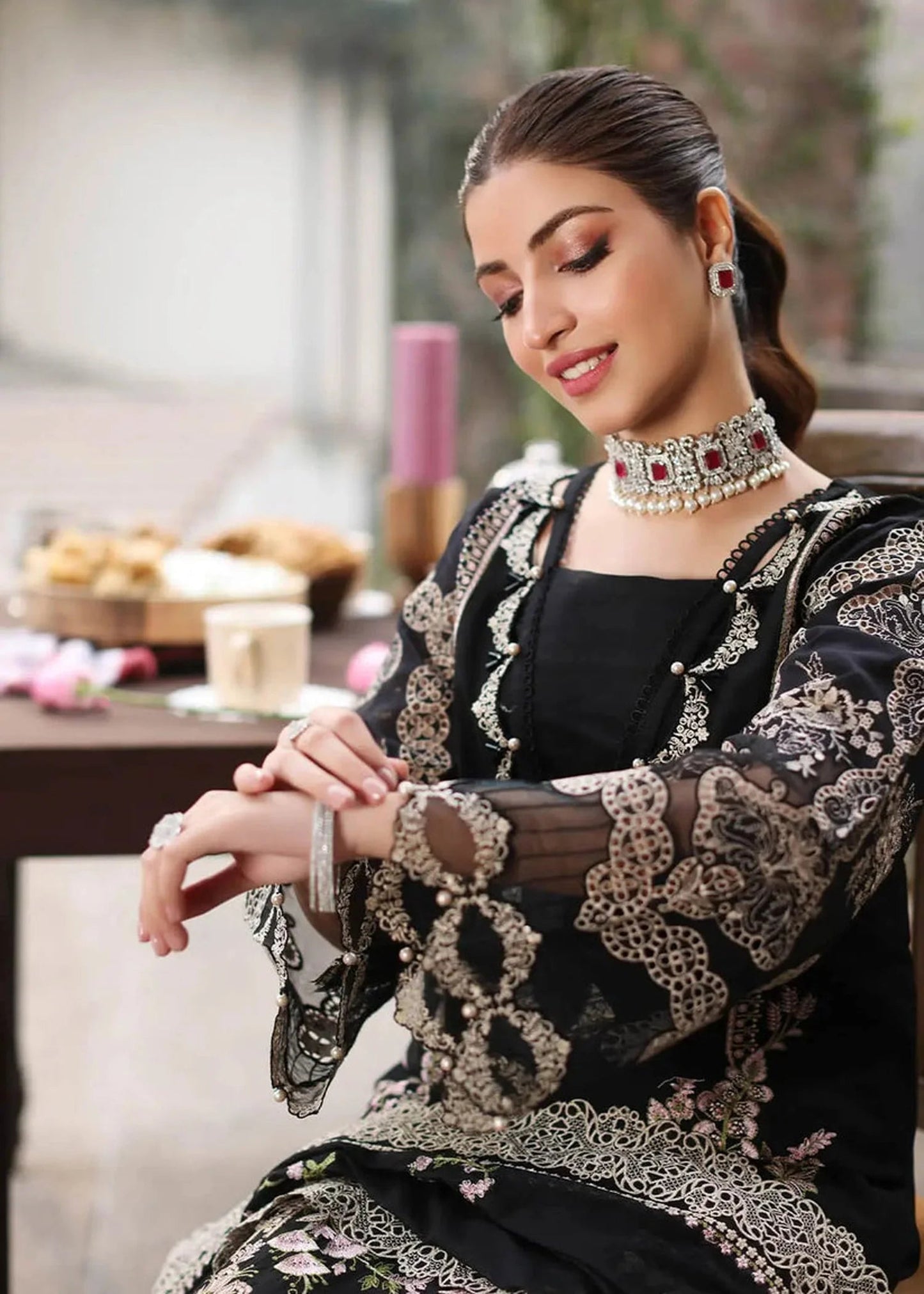 Luxury Lawn Embroidered 3Piece D-2000