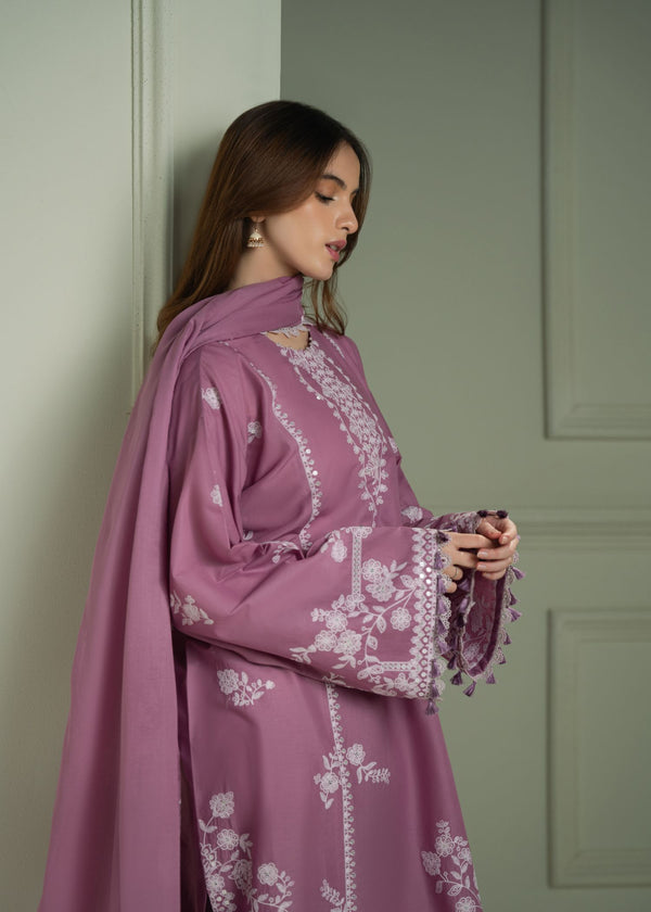 Luxury Lawn Embroidered 3Piece D-006