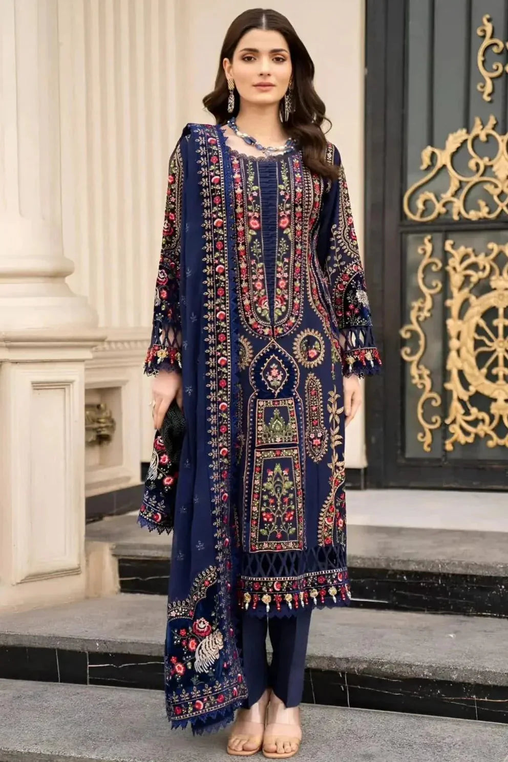 Luxury Lawn Embroidered 3Piece D-011